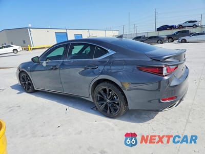 Drugie zdjęcie samochodu z przodu: 2022 LEXUS ES 350 F SPORT VIN:58AJZ1B15NU133301 - miniatura