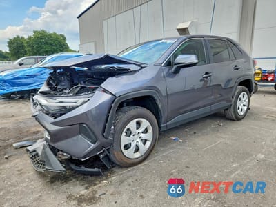 2025 TOYOTA RAV4 LE 2T3K1RFV9SC332077 - główne zdjęcie licytacji z USA - miniatura