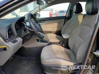 Zdjęcie 7 z 12 samochodu: 2018 HYUNDAI ELANTRA SE VIN:5NPD74LF6JH376145 - miniatura