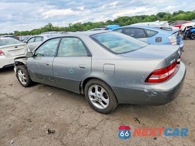 Drugie zdjęcie samochodu z przodu: 2001 LEXUS ES 300 VIN:JT8BF28G410298279 - miniatura