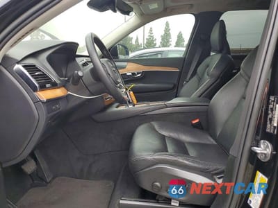 Zdjęcie 7 z 13 samochodu: 2023 VOLVO XC90 PLUS VIN:YV4H60CNXP1912211 - miniatura
