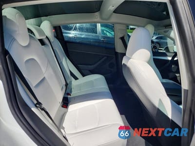 Zdjęcie 10 z 12 samochodu: 2023 TESLA MODEL 3 VIN:5YJ3E1EA8PF655654 - miniatura