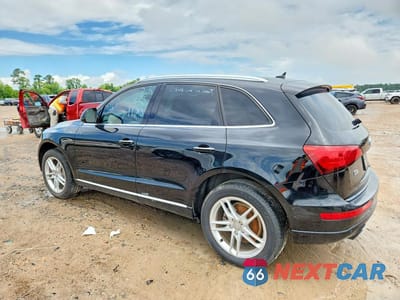 Czwarte zdjęcie samochodu z boku: 2017 AUDI Q5 PREMIUM PLUS VIN:WA1L2AFP7HA013460 - miniatura