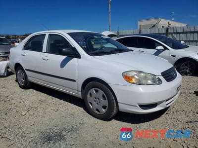 Czwarte zdjęcie samochodu z boku: 2003 TOYOTA COROLLA CE VIN:1NXBR32E73Z006752 - miniatura