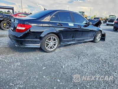 Trzecie zdjęcie samochodu z tyłu: 2014 MERCEDES-BENZ C 300 4MATIC VIN:WDDGF8AB4ER313458 - miniatura