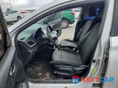 Zdjęcie 7 z 12 samochodu: 2019 HYUNDAI ACCENT SE VIN:3KPC24A34KE047713 - miniatura