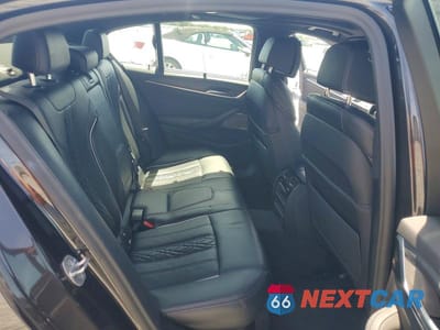 Zdjęcie 10 z 13 samochodu: 2021 BMW 540 I VIN:WBA53BJ0XMWX09154 - miniatura
