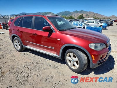 Czwarte zdjęcie samochodu z boku: 2009 BMW X5 XDRIVE35D VIN:5UXFF03519LJ97514 - miniatura