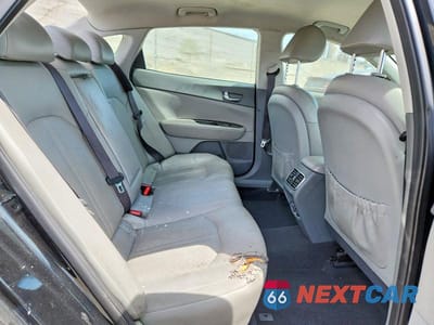 Zdjęcie 10 z 12 samochodu: 2017 KIA OPTIMA PLUG-IN HYBRID EX VIN:KNAGV4LD6H5014678 - miniatura