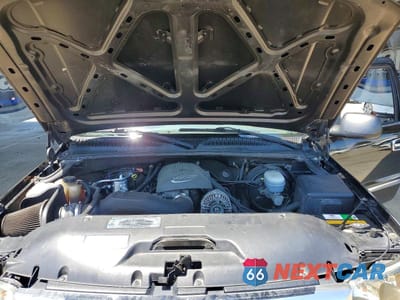 Zdjęcie 11 z 12 samochodu: 2005 GMC NEW SIERRA C1500 VIN:2GTEC19T451316156 - miniatura