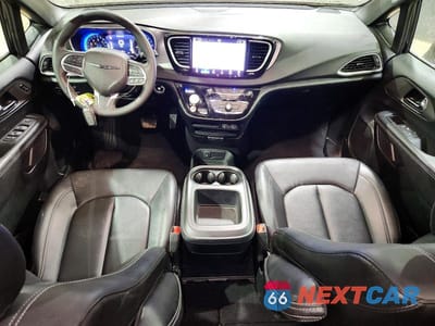Zdjęcie 8 z 13 samochodu: 2025 CHRYSLER PACIFICA SELECT VIN:2C4RC1BG9SR554001 - miniatura