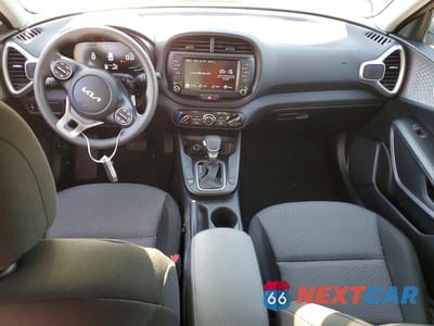 Zdjęcie 8 z 12 samochodu: 2023 KIA SOUL LX VIN:KNDJ23AU3P7859294 - miniatura