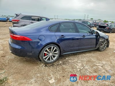 Trzecie zdjęcie samochodu z tyłu: 2016 JAGUAR XF S VIN:SAJBG4BV6GCY07458 - miniatura