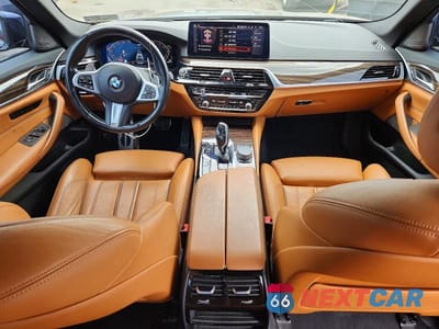 Zdjęcie 8 z 12 samochodu: 2021 BMW 530 XI VIN:WBA13BJ05MWX02434 - miniatura