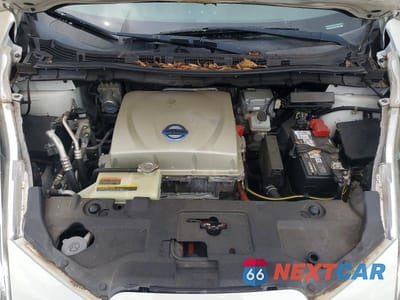 Zdjęcie 11 z 12 samochodu: 2015 NISSAN LEAF SL VIN:1N4AZ0CP3FC319067 - miniatura