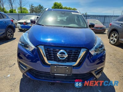 Piąte zdjęcie samochodu w środku: 2020 NISSAN KICKS SR VIN:3N1CP5DVXLL548660 - miniatura