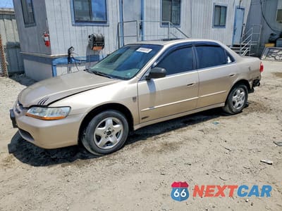 2000 HONDA ACCORD EX 1HGCG1657YA047924 - główne zdjęcie licytacji z USA - miniatura