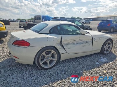 Trzecie zdjęcie samochodu z tyłu: 2011 BMW Z4 SDRIVE35I VIN:WBALM7C59BE384218 - miniatura
