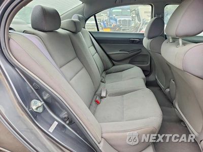 Zdjęcie 10 z 12 samochodu: 2010 HONDA CIVIC VP VIN:19XFA1F36AE069783 - miniatura
