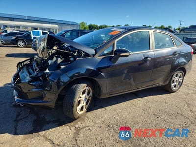 2015 FORD FIESTA SE 3FADP4BJXFM218792 - główne zdjęcie licytacji z USA - miniatura