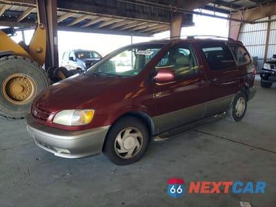 2002 TOYOTA SIENNA XLE 4T3ZF13C52U455040 - główne zdjęcie licytacji z USA - miniatura