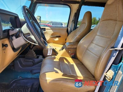 Zdjęcie 7 z 12 samochodu: 1997 JEEP WRANGLER / TJ SE VIN:1J4FY29PXVP511559 - miniatura