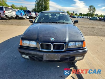 Piąte zdjęcie samochodu w środku: 1996 BMW 328 I VIN:WBACD3327TAV15508 - miniatura