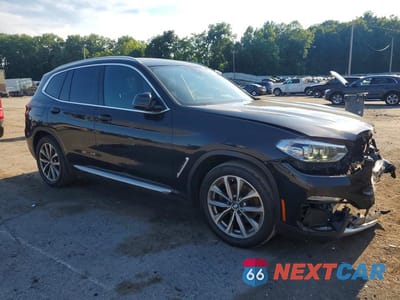 Czwarte zdjęcie samochodu z boku: 2019 BMW X3 XDRIVE30I VIN:5UXTR9C51KLE17435 - miniatura
