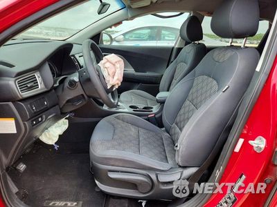 Zdjęcie 7 z 13 samochodu: 2017 KIA NIRO FE VIN:KNDCB3LC0H5052659 - miniatura