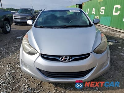 Piąte zdjęcie samochodu w środku: 2012 HYUNDAI ELANTRA GLS VIN:KMHDH4AE7CU456632 - miniatura