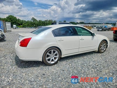Trzecie zdjęcie samochodu z tyłu: 2008 NISSAN MAXIMA 3.5 SE VIN:1N4BA41E88C833746 - miniatura