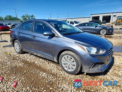 Czwarte zdjęcie samochodu z boku: 2019 HYUNDAI ACCENT SE VIN:3KPC24A37KE075554 - miniatura