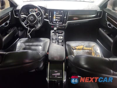 Zdjęcie 8 z 12 samochodu: 2018 VOLVO S90 T8 MOMENTUM VIN:LVY982MKXJP030342 - miniatura