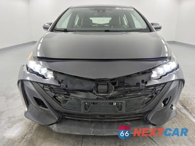 Piąte zdjęcie samochodu w środku: 2021 TOYOTA PRIUS PRIME XLE VIN:JTDKAMFP6M3194586 - miniatura