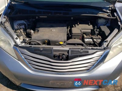 Zdjęcie 12 z 13 samochodu: 2011 TOYOTA SIENNA XLE 7-PASSENGER VIN:5TDDK3DC0BS029418 - miniatura