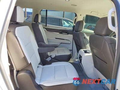 Zdjęcie 10 z 12 samochodu: 2024 GMC ACADIA DENALI VIN:1GKENLKSXRJ182986 - miniatura