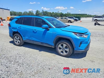 Czwarte zdjęcie samochodu z boku: 2019 TOYOTA RAV4 HYBRID XLE VIN:2T3RWRFV2KW036736 - miniatura