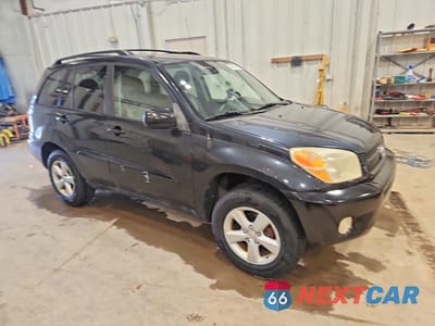 Czwarte zdjęcie samochodu z boku: 2005 TOYOTA RAV4 BASE VIN:JTEHD20V156030509 - miniatura