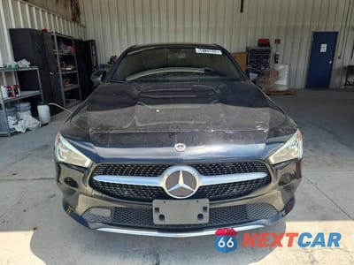 Piąte zdjęcie samochodu w środku: 2022 MERCEDES-BENZ CLA 250 4MATIC VIN:W1K5J4HB3NN286135 - miniatura
