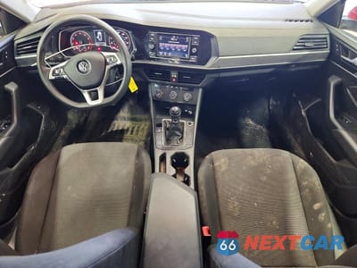 Zdjęcie 8 z 12 samochodu: 2019 VOLKSWAGEN JETTA S VIN:3VWN57BU6KM116221 - miniatura
