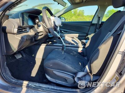 Zdjęcie 7 z 13 samochodu: 2025 HYUNDAI ELANTRA SE VIN:KMHLL4DG4SU012839 - miniatura