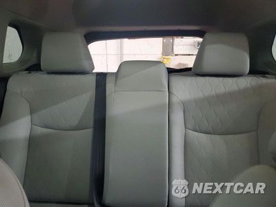 Zdjęcie 10 z 14 samochodu: 2024 TOYOTA COROLLA CROSS LE VIN:7MUCAABG0RV106507 - miniatura