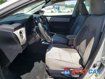 Zdjęcie 7 z 12 samochodu: 2019 TOYOTA COROLLA LE VIN:2T1BURHE9KC178404 - miniatura