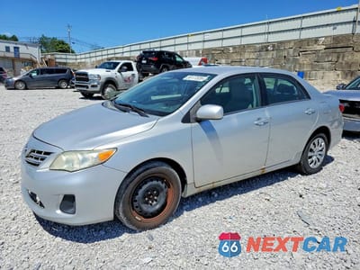 2013 TOYOTA COROLLA LE 5YFBU4EEXDP152632 - główne zdjęcie licytacji z USA - miniatura