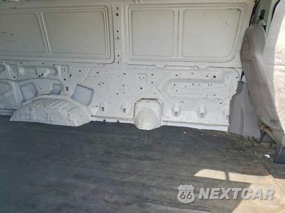 Zdjęcie 11 z 13 samochodu: 2000 FORD E250 DELIVERY VAN VIN:1FTNE24L2YHB12786 - miniatura