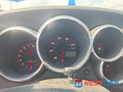 Zdjęcie 9 z 13 samochodu: 2007 TOYOTA COROLLA MATRIX XR VIN:2T1KR32E37C670005 - miniatura