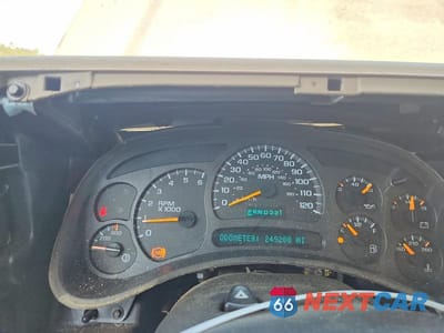 Zdjęcie 9 z 12 samochodu: 2003 CHEVROLET SILVERADO K1500 HEAVY DUTY VIN:1GCGK13U33F143085 - miniatura
