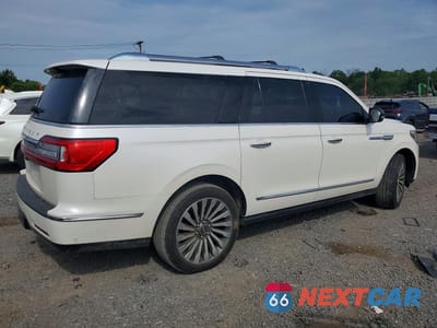 Trzecie zdjęcie samochodu z tyłu: 2018 LINCOLN NAVIGATOR L RESERVE VIN:5LMJJ3LT8JEL11651 - miniatura