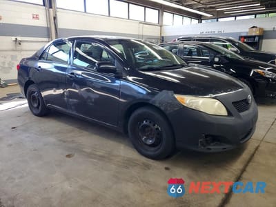 Czwarte zdjęcie samochodu z boku: 2010 TOYOTA COROLLA LE VIN:1NXBU4EE6AZ326495 - miniatura