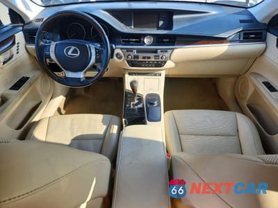 Zdjęcie 8 z 13 samochodu: 2014 LEXUS ES 350 VIN:JTHBK1GG3E2105654 - miniatura